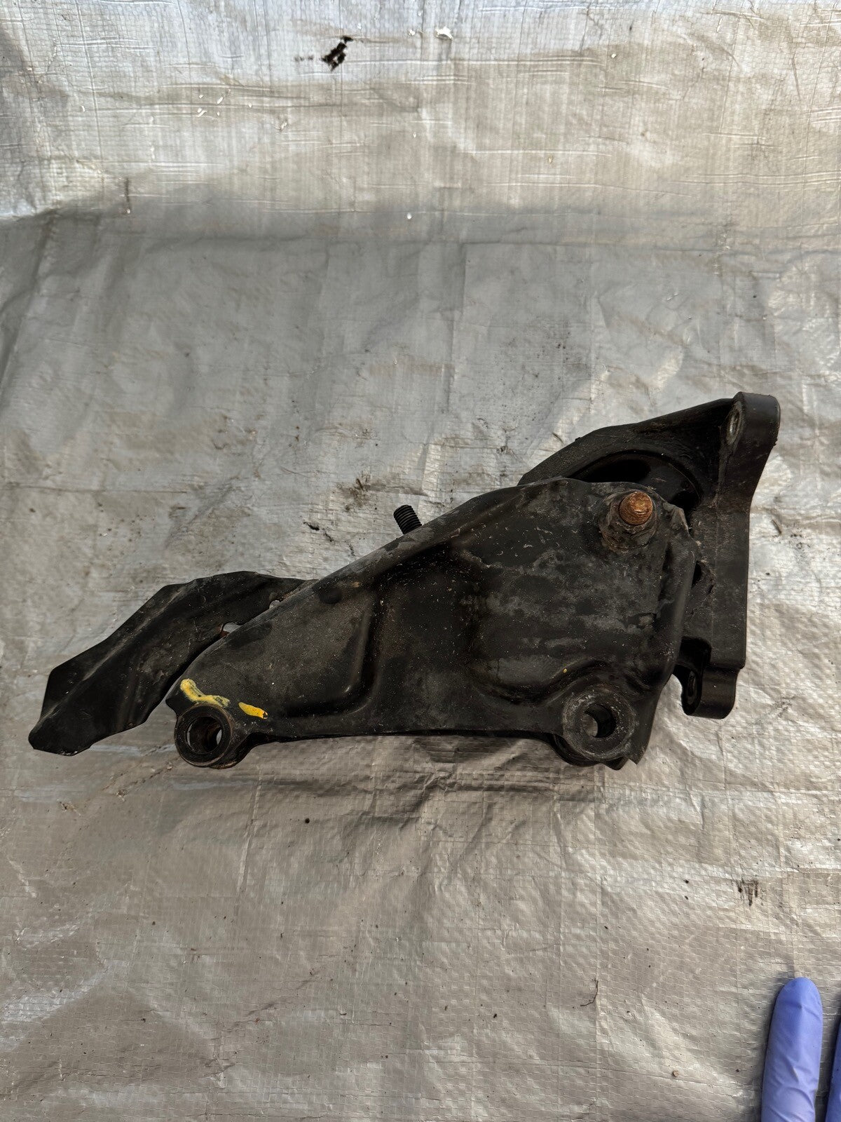 2004 Acura RSX Rear Transmission Bracket Automatic OEM