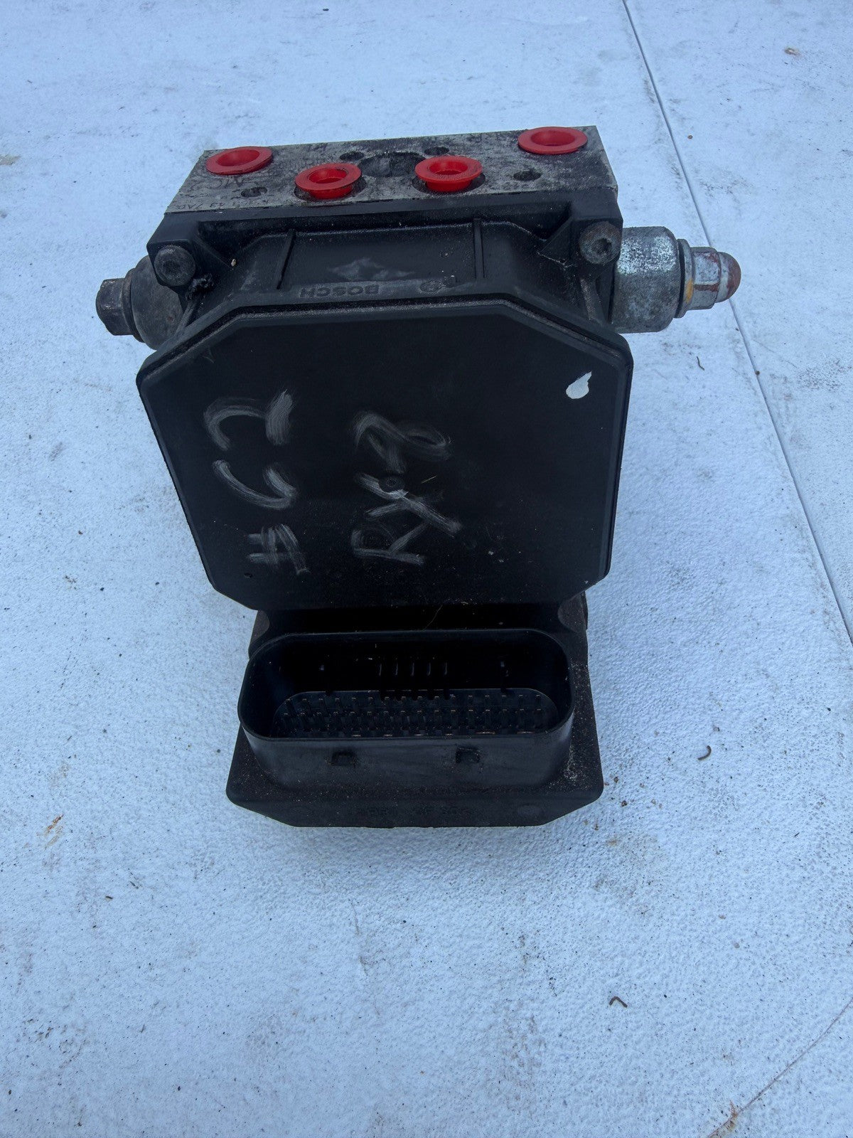 2005 Mazda RX8 ABS pump module