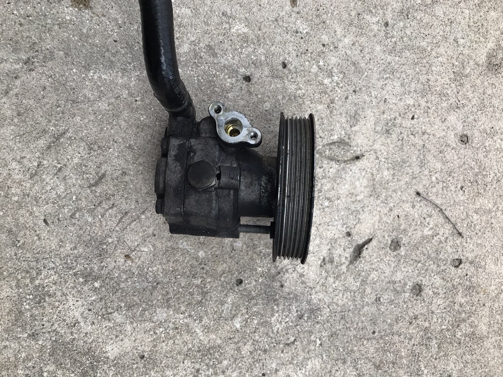 2010 2011 2012 AUDI A4 A5 2.0L POWER STEERING PUMP OEM 06H145255A
