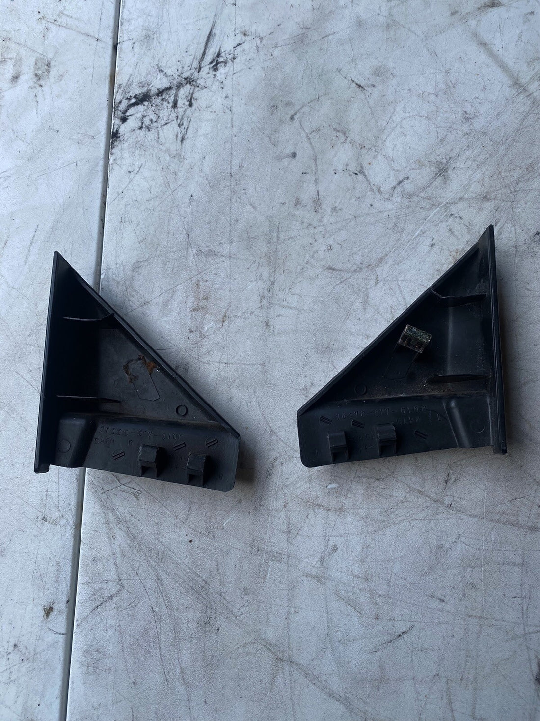 94-01 Acura Integra DC2 Door Mirror Trim Cover  Left And Right  (Clip broken)