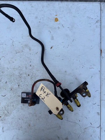 04-08 Mazda Rx8 Fuel injectors and Rail Secondary 