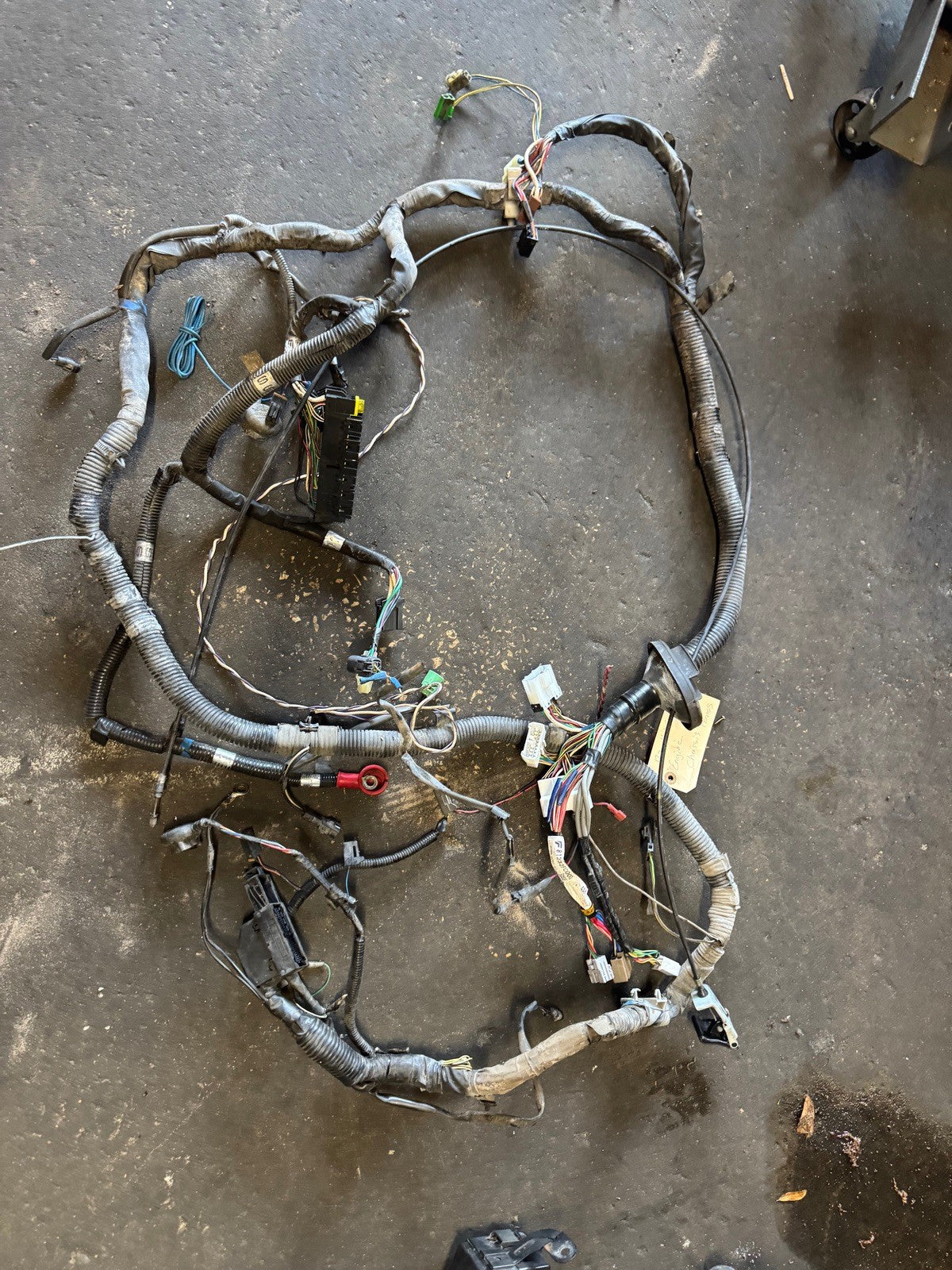 2002 Subaru Forestor Engine Bay Chassis Harness
