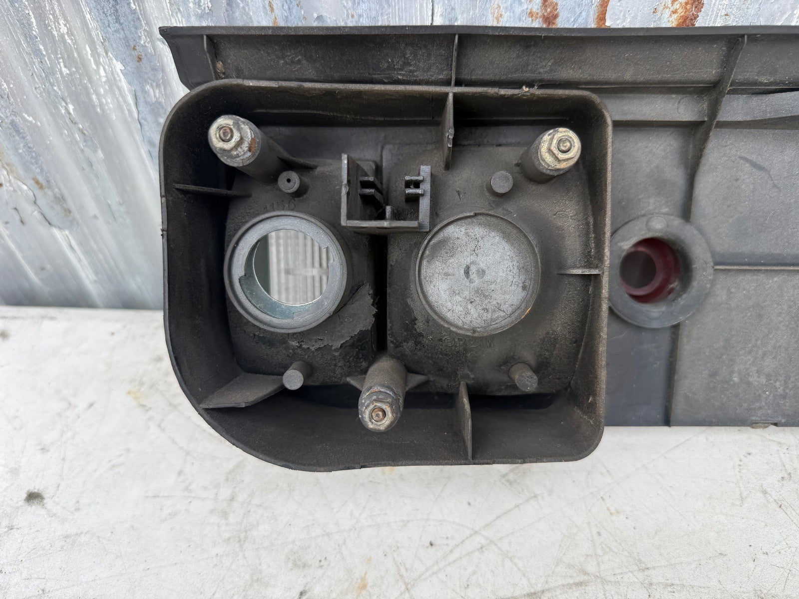 1989-1990 Honda CRX SI rear light garnish