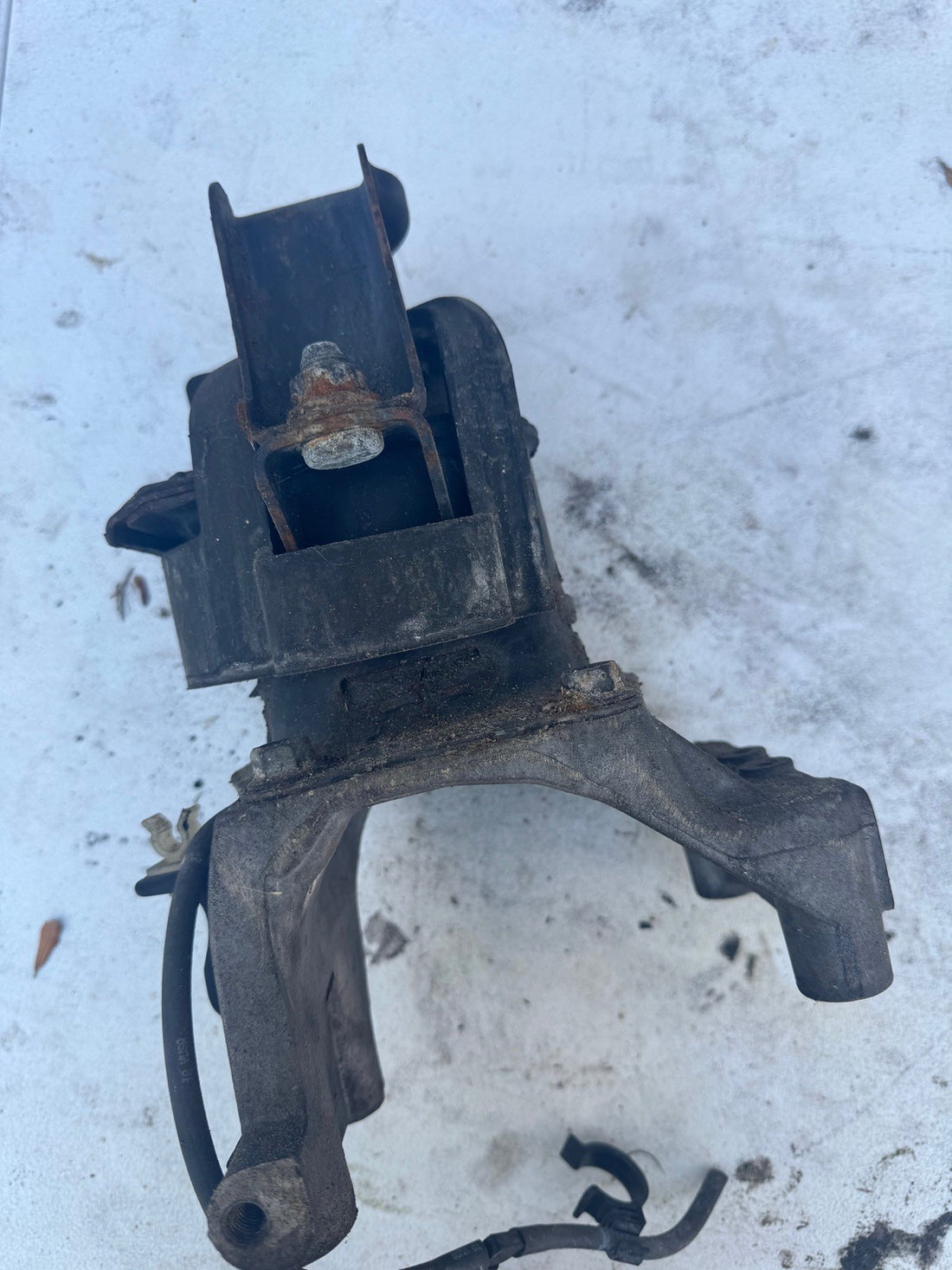 2007 Acura TL Type S Engine Mount Front 