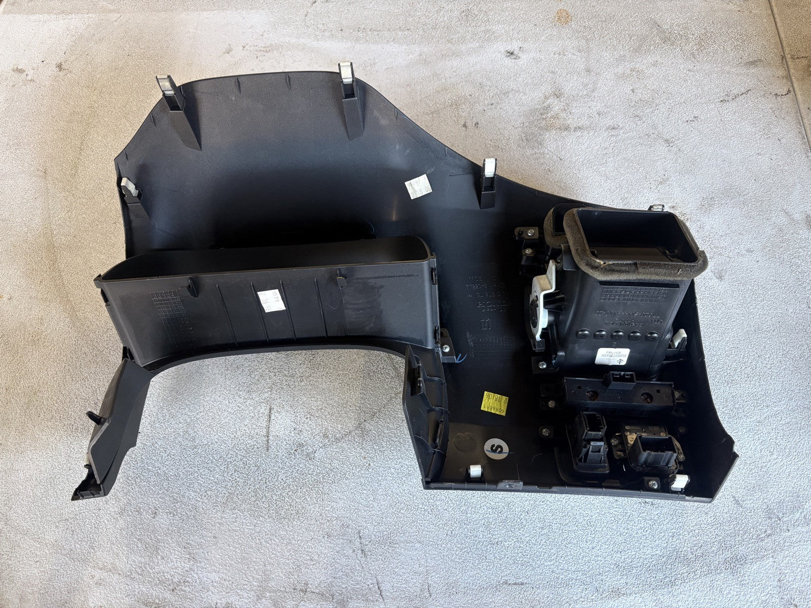 2006-2011 Honda Civic SI Coupe FG2 Dash Trim Bezel Cluster With Switches & Vent 