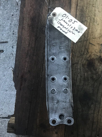 01-05 Lexus IS300 Transmission Support Bracket