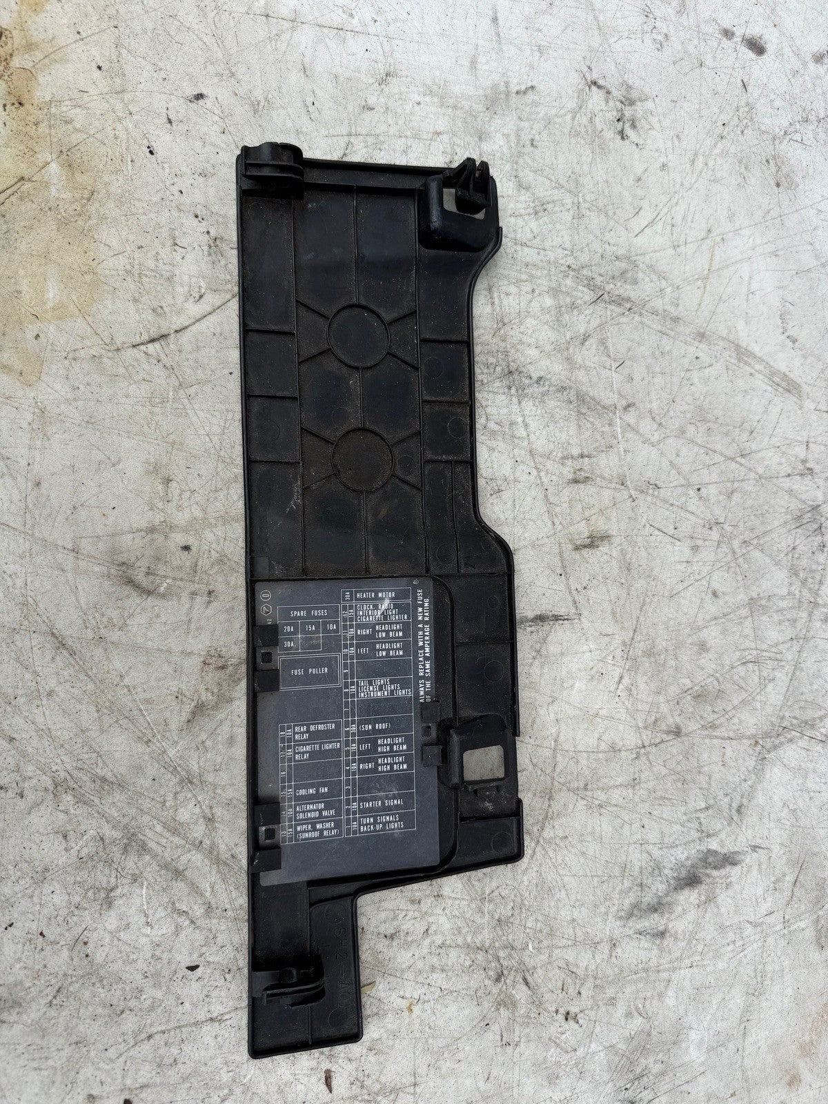 1989 -1990 Honda CRX SI knee panel 