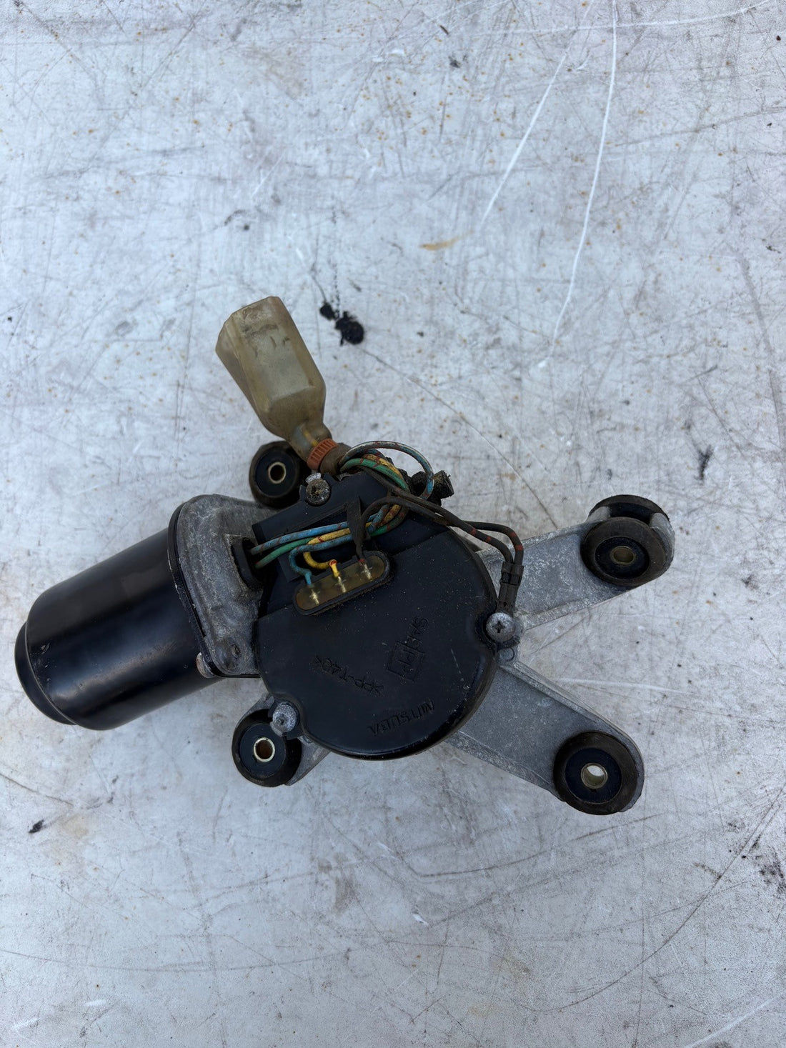 1998-2002 Subaru Forester Windshield Wiper Motor 