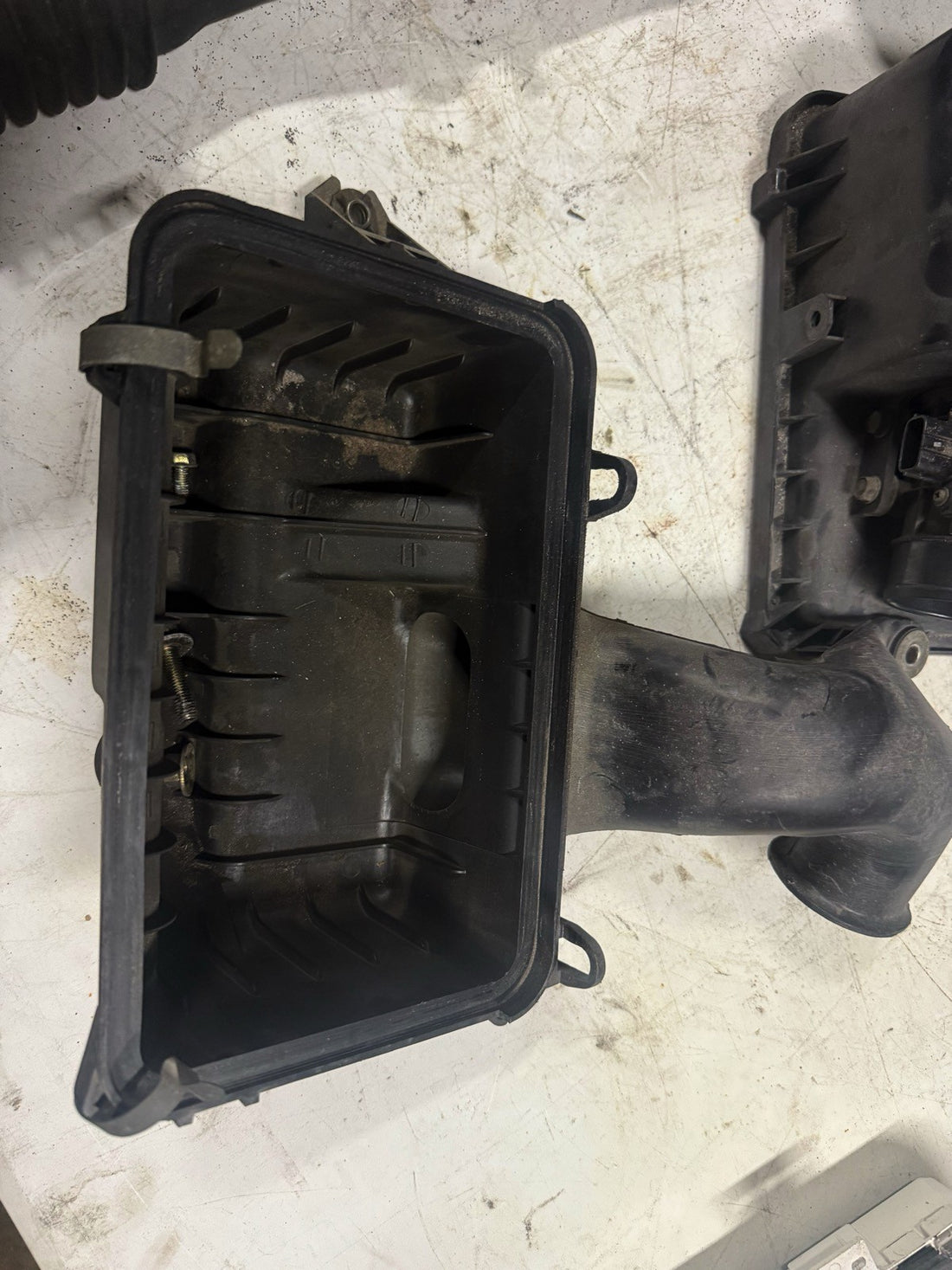 1999 Mazda Miata Intake OEM