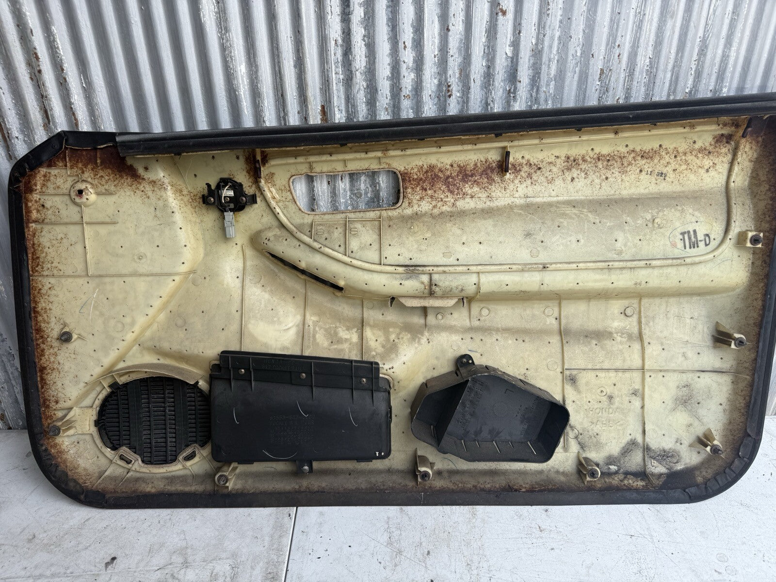 1999-2000 Acura Integra Door panels L&R