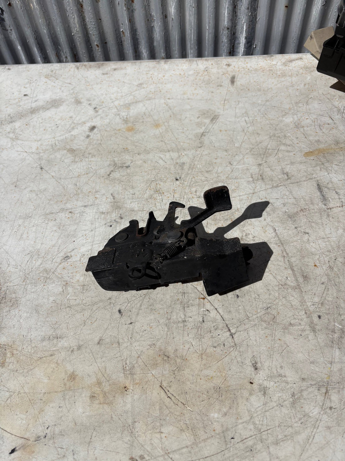 2001-2005 Lexus IS300 Hood Latch Actuator Assembly OEM 