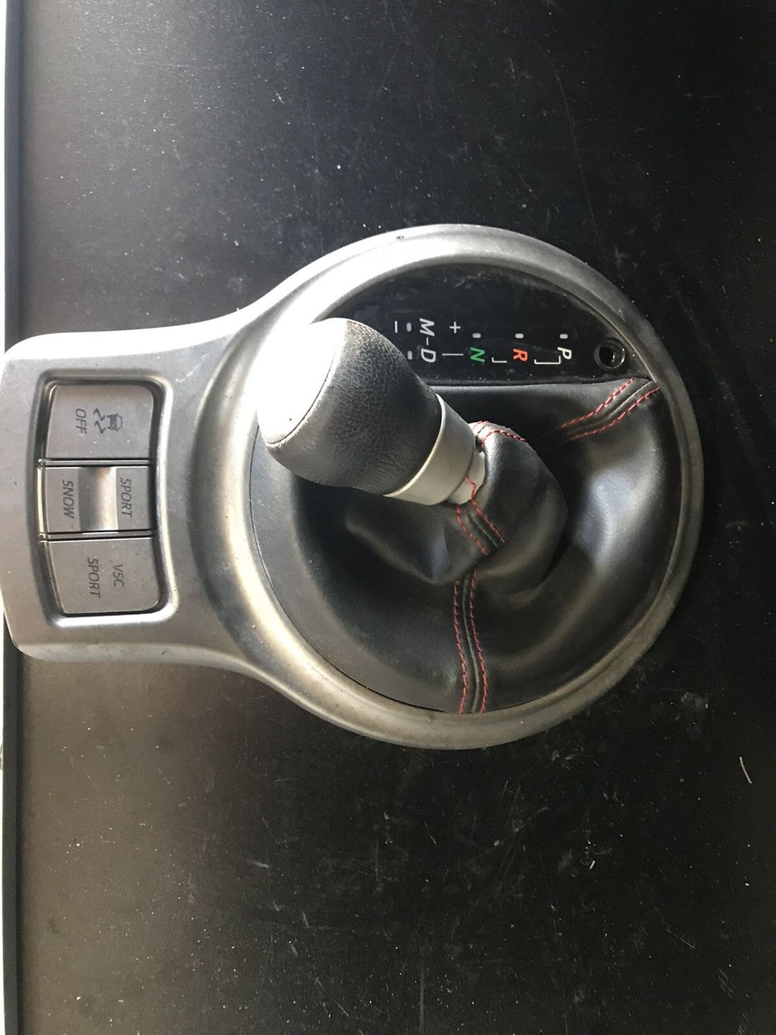 2013 SUBARU BRZ 2.0L LIMITED FA20 OEM 6SPD CENTER CONSOLE SHIFTER BEZEL