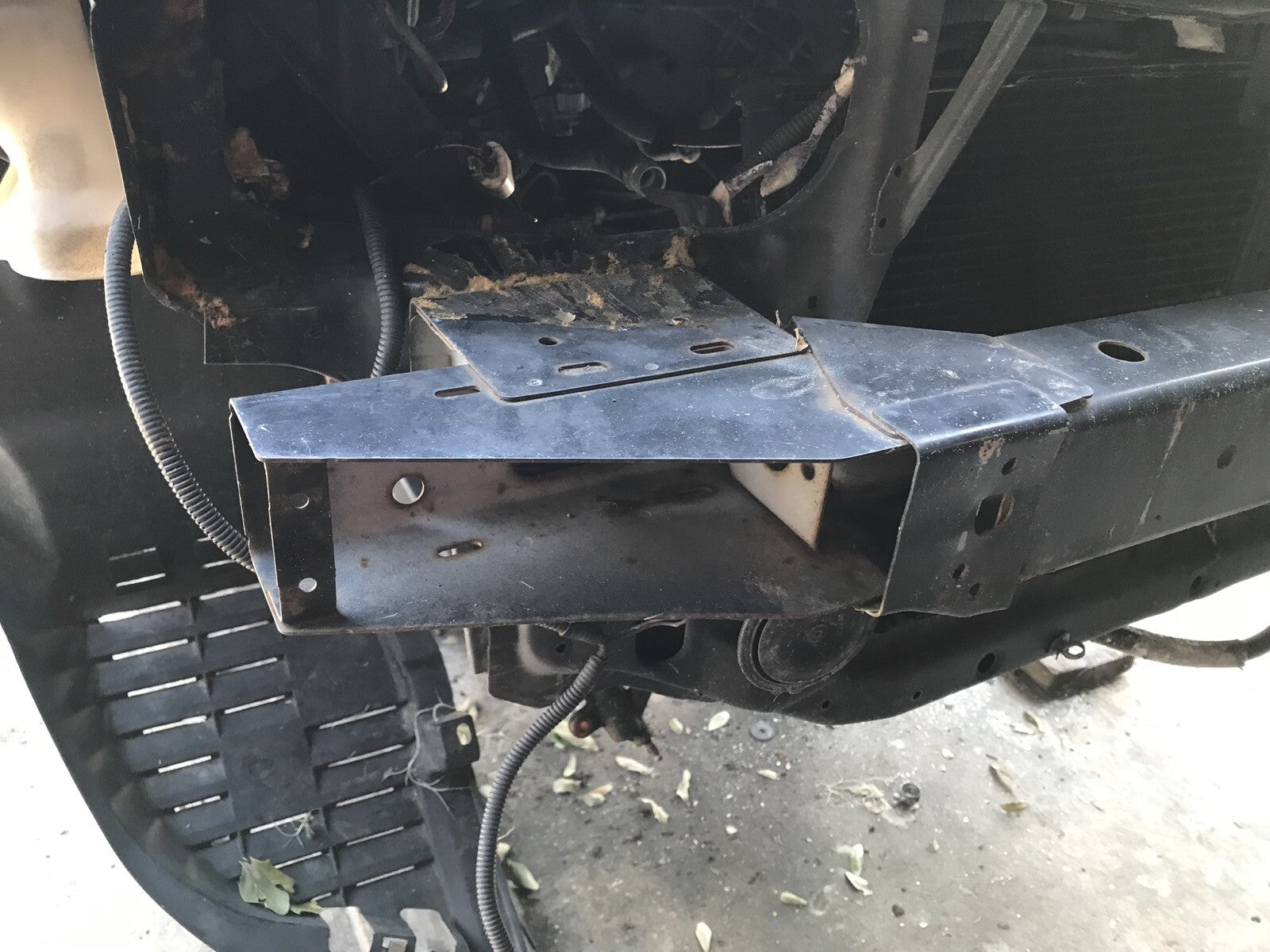 94 Acura Intergra Front Bumper Support