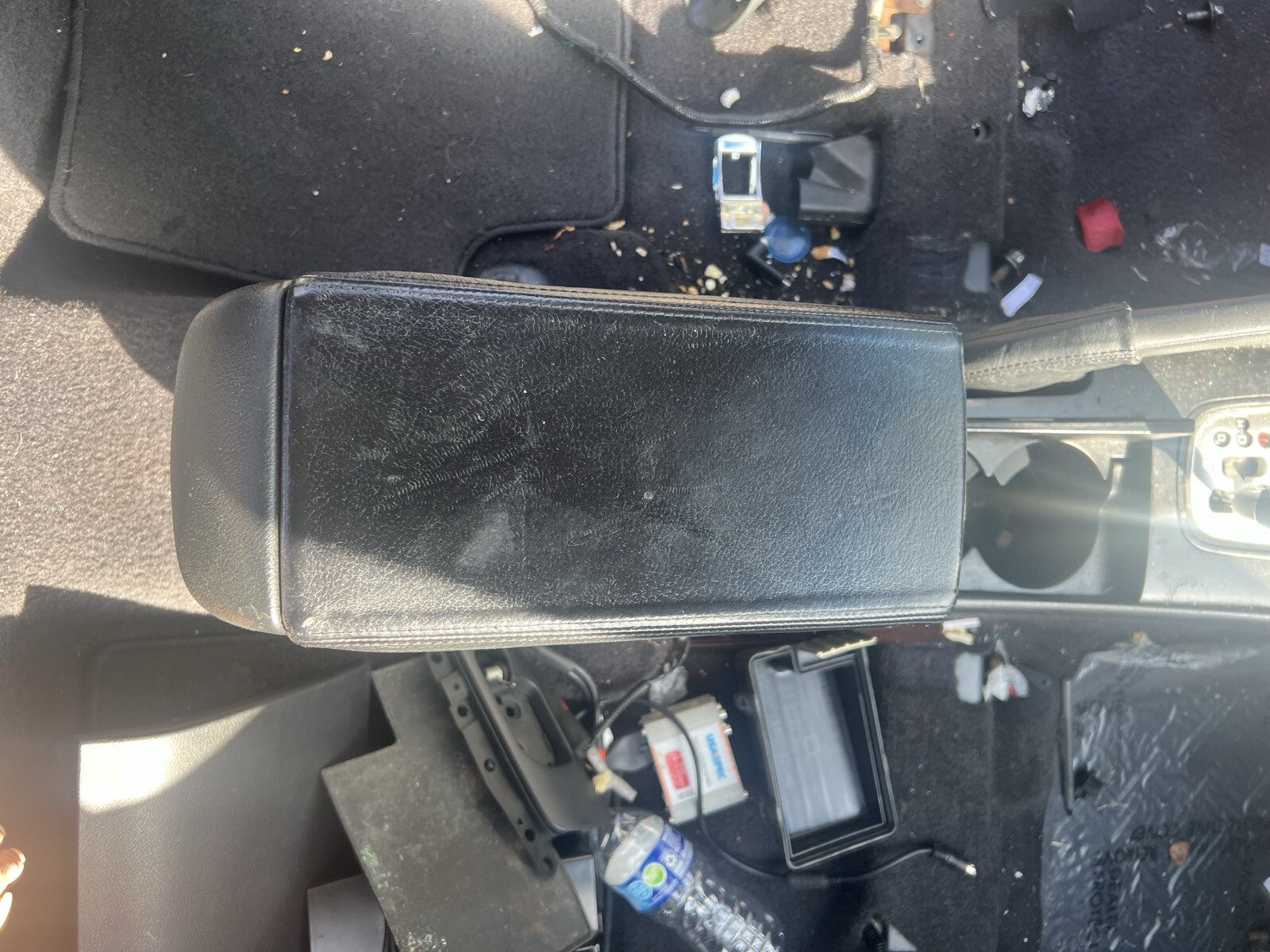 2004-08 (2006) Acura TSX Armrest Center Console w/cup holder