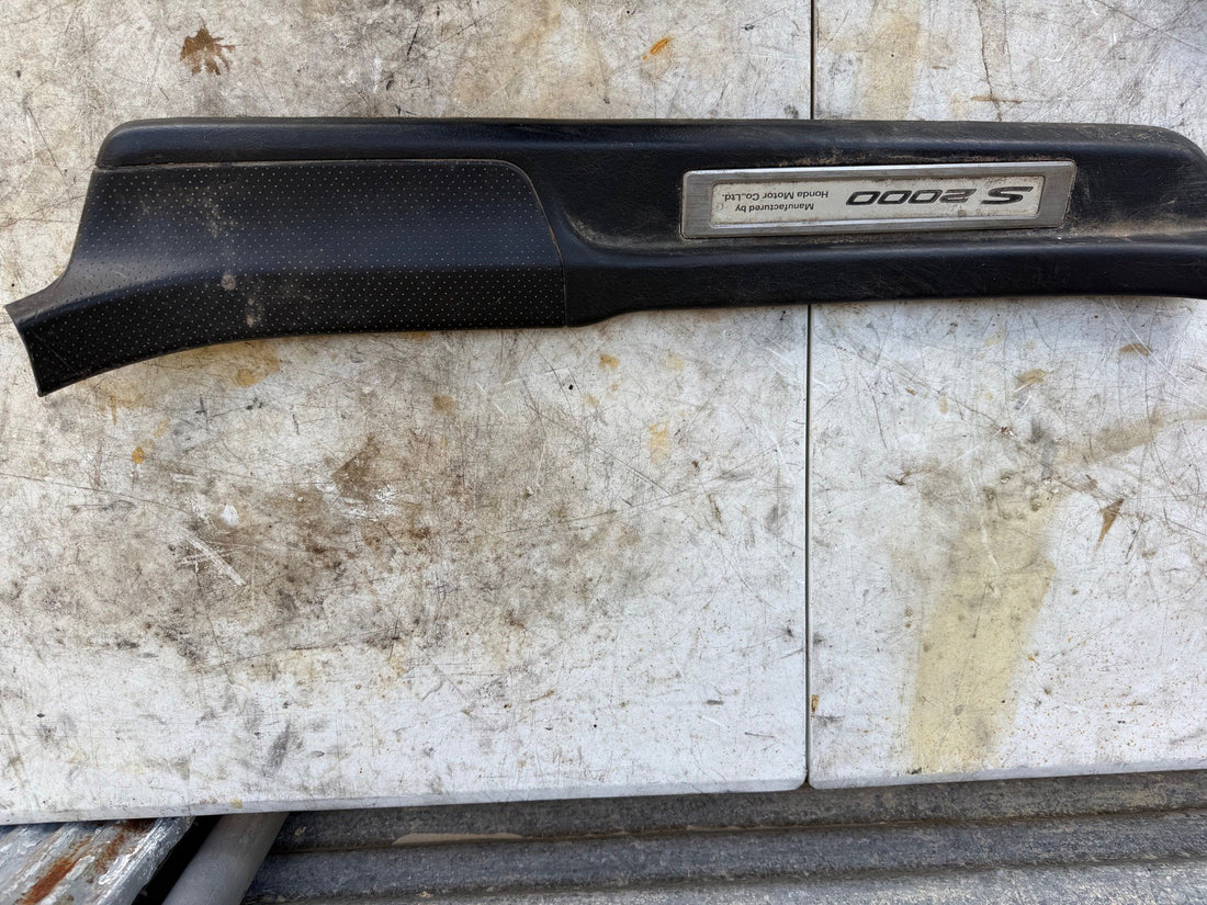 2000-2007 Honda S2000 Rocker Trim L & R