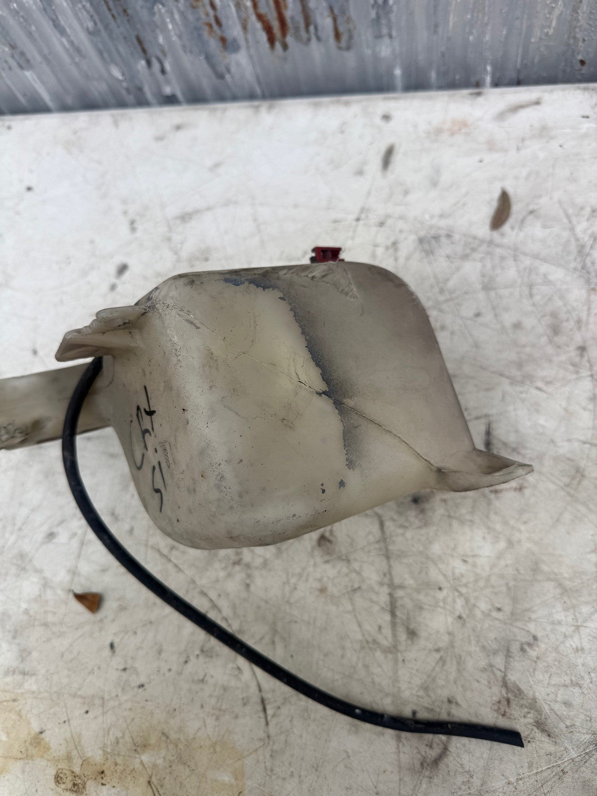 1989-1990 Honda CRX SI Windshield Washer Bottle 