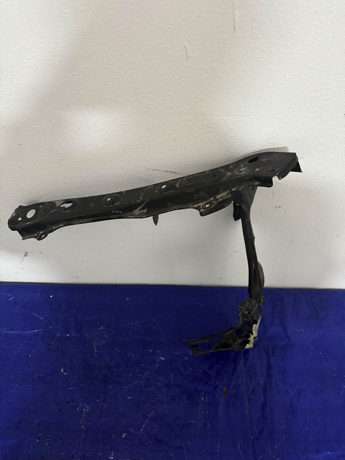 2013-2016 Scion FRS Core Support Head Light Bracket Driver