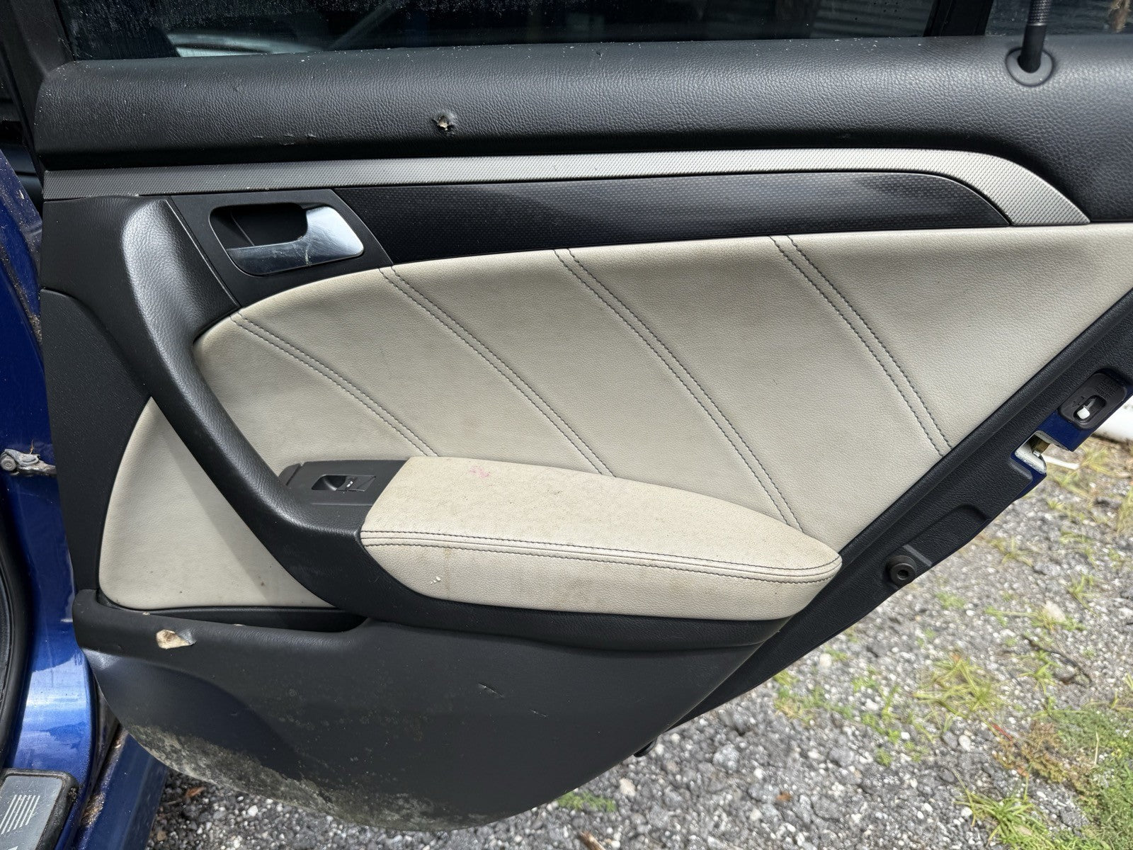2007-08 Acura TL Passenger Interior Rear Trim Door Panel (2007)