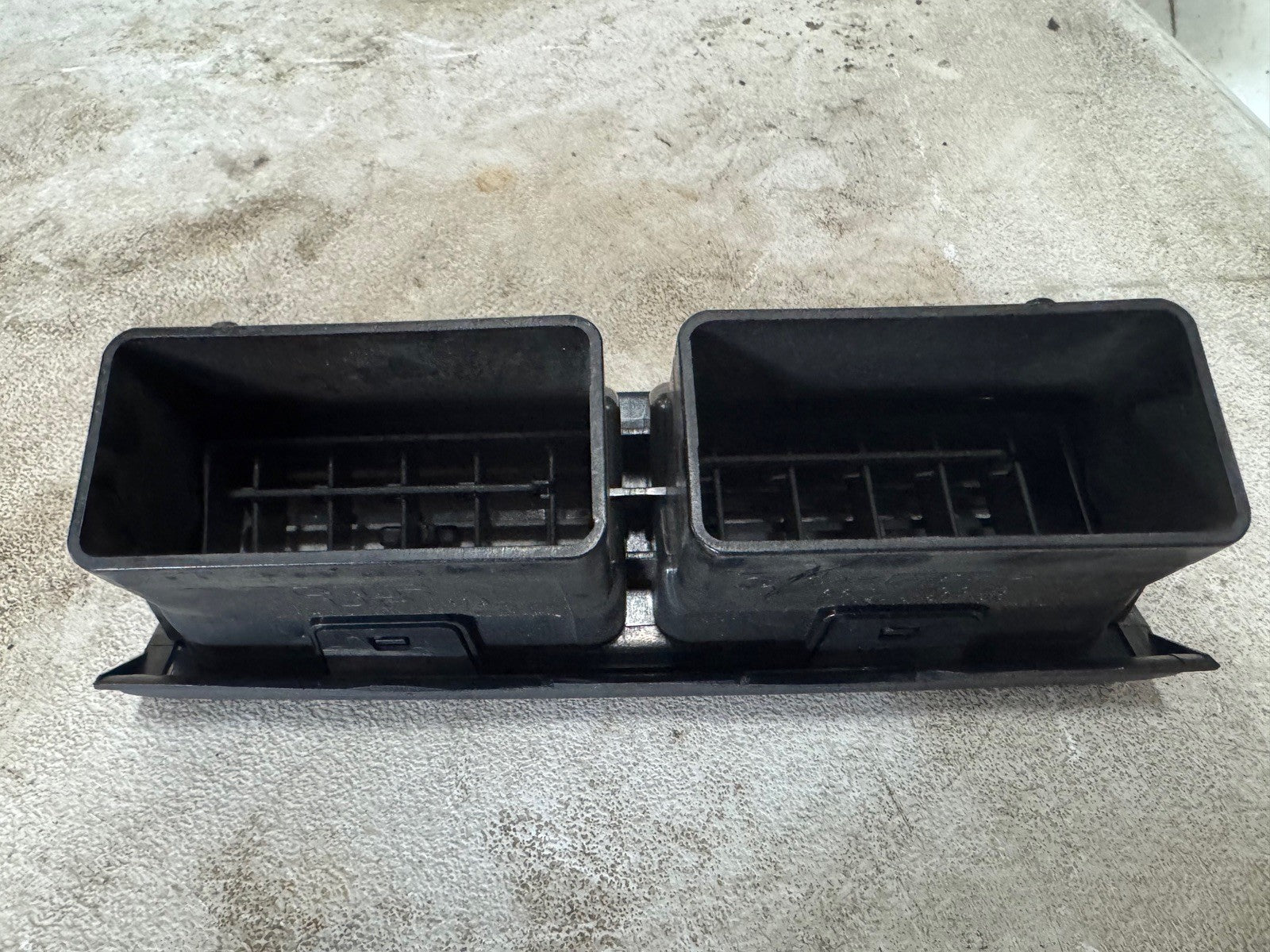 2002 Subaru Forestor Dash Vent