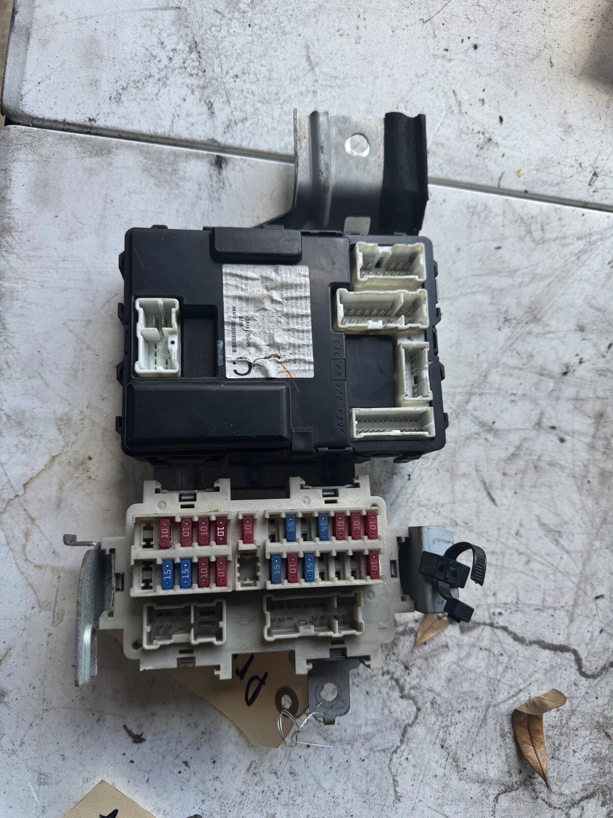 2004 Nissan 350Z BCM Body Control Module 