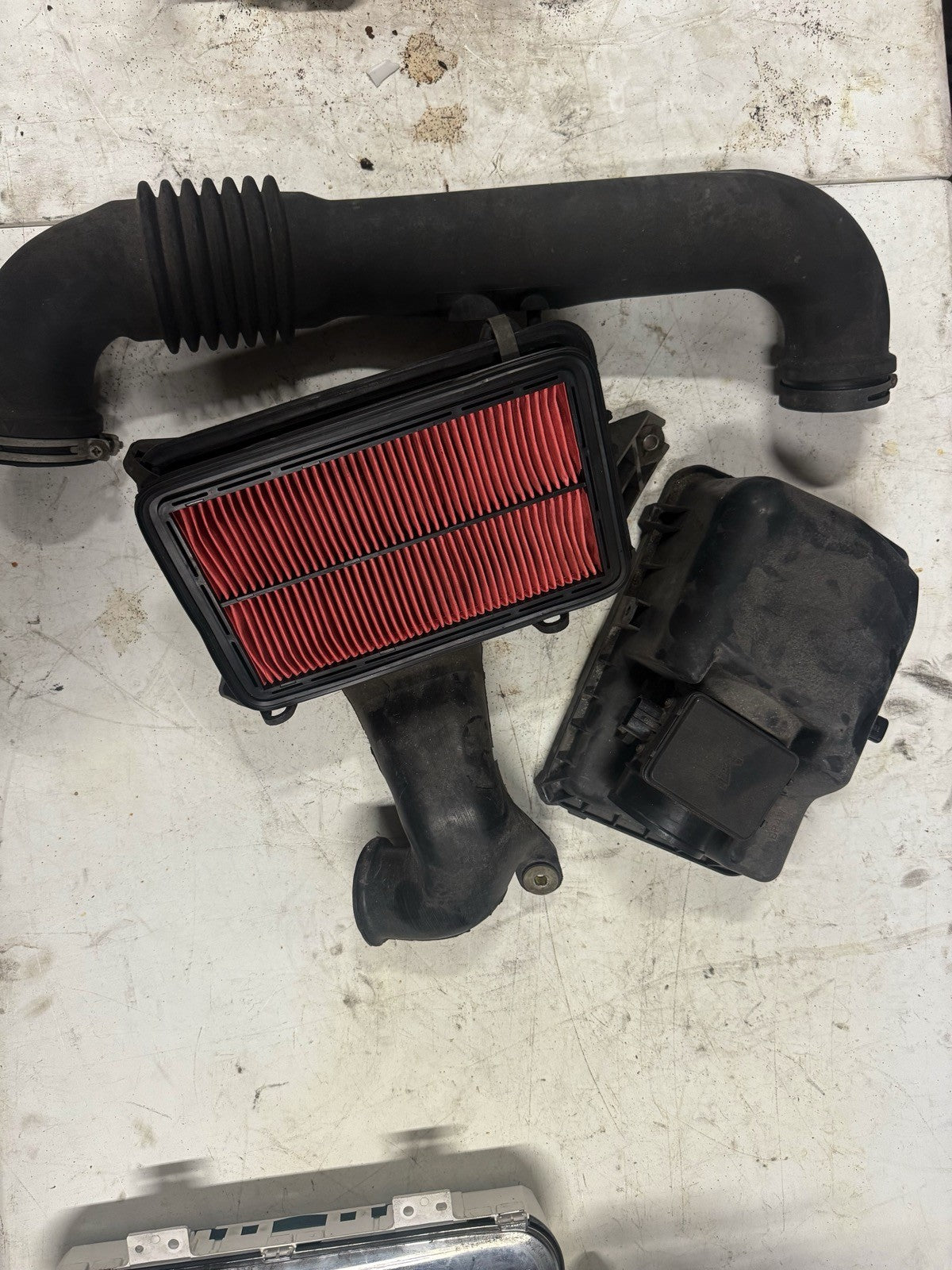 1999 Mazda Miata Intake OEM