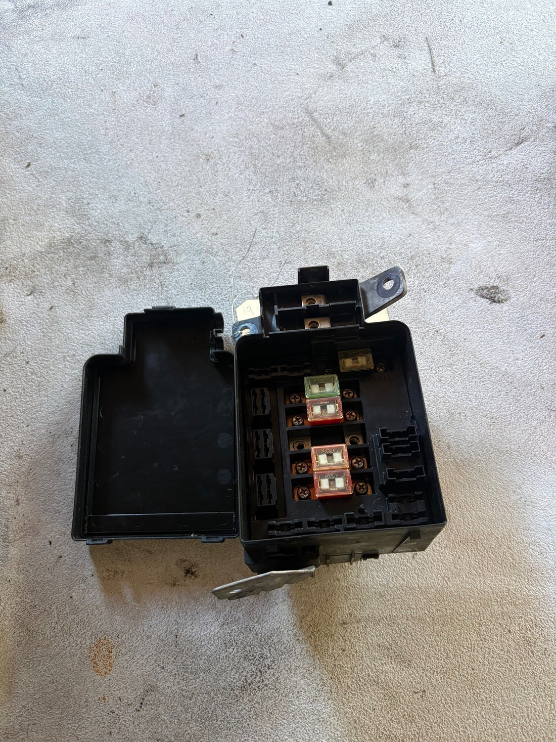 1993-1997 Honda Del-Sol Engine Bay Exterior Fuse Box With Lid 