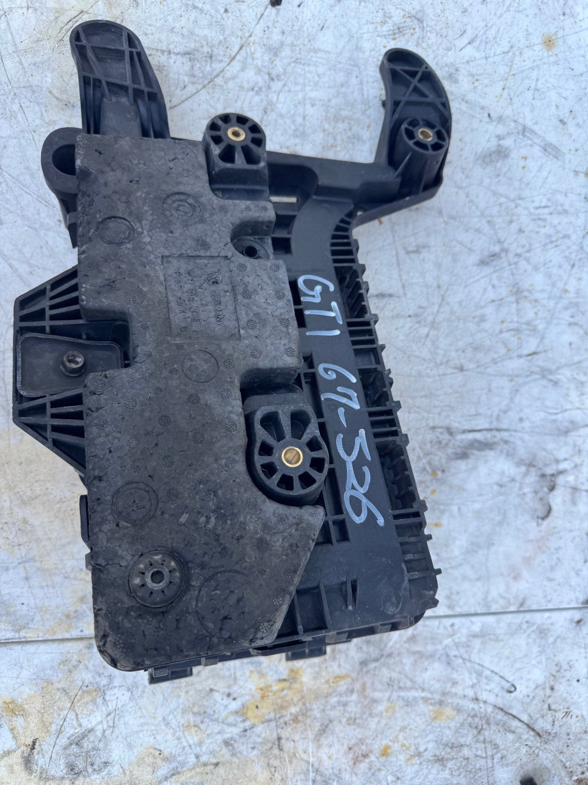 2008-2009 VW GTI Battery Tray 