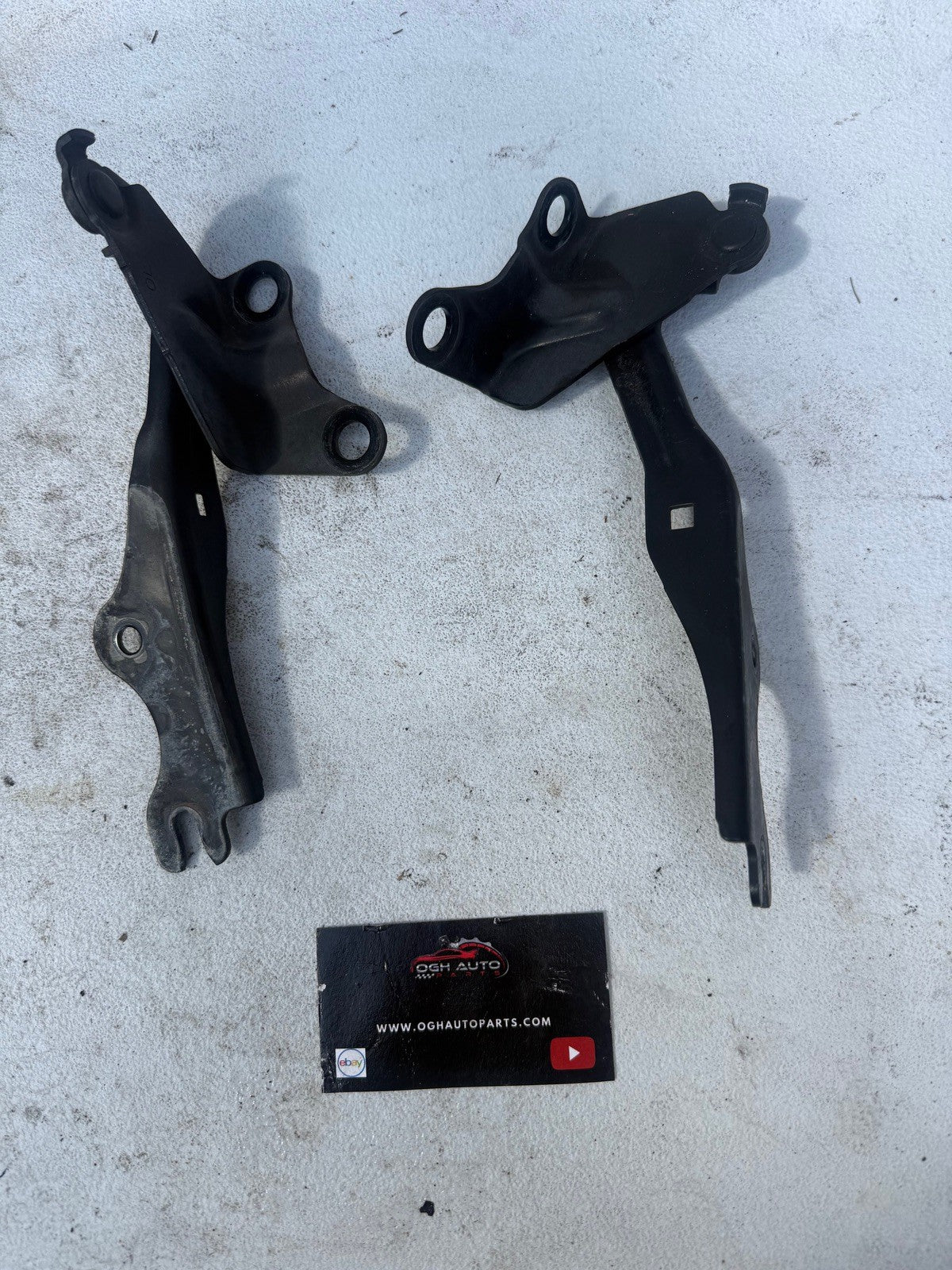2004-2008 Mazda Rx8 Hood hinges