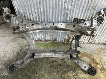 04 Nissan 350z Rear Subframe Assembly 