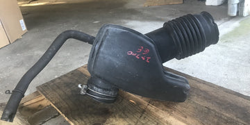 01-05 Lexus IS300 Resonator Intake Housing Duct