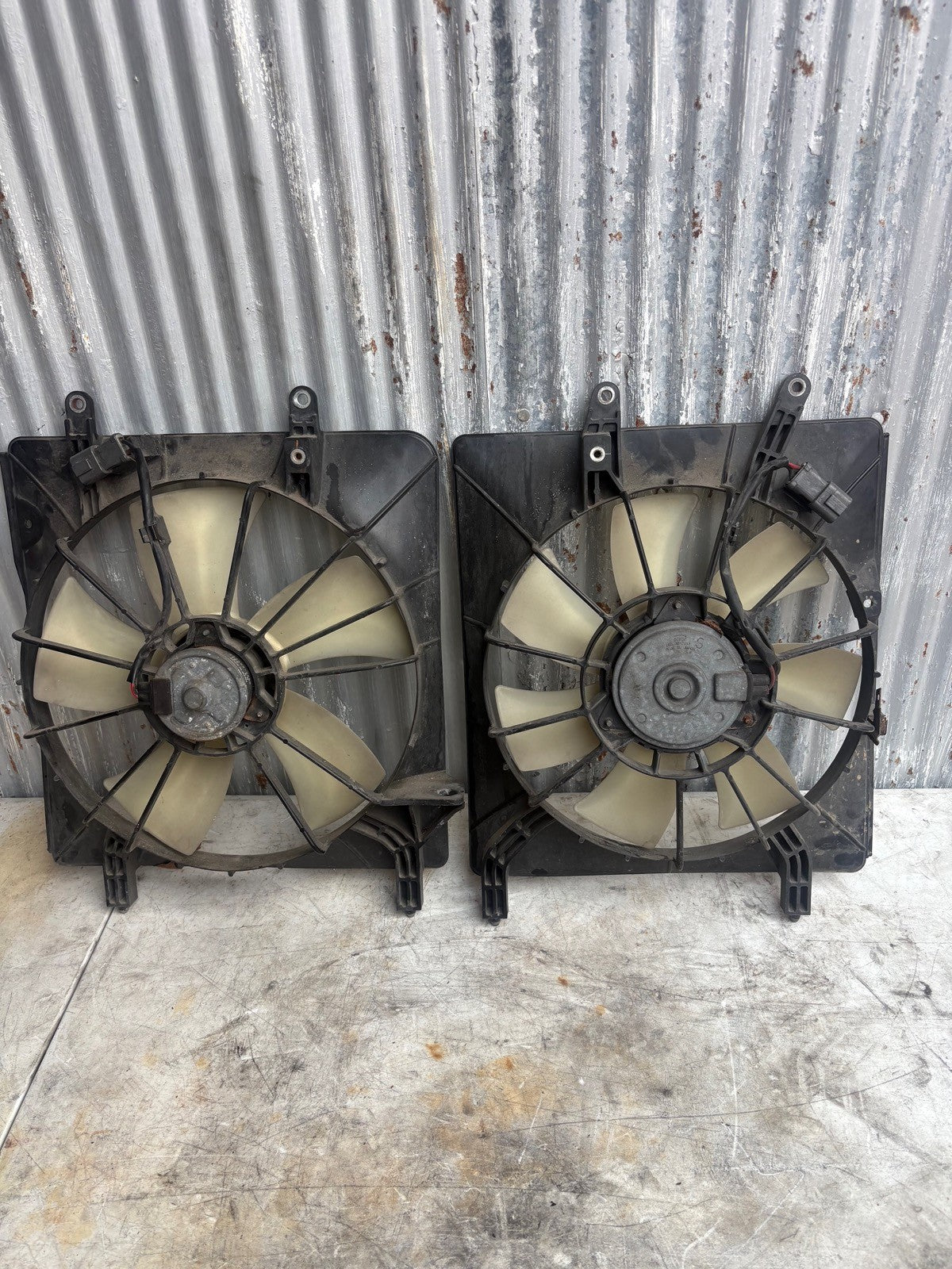 2004-2008 Acura TSX Cooling Fans OEM Pair 