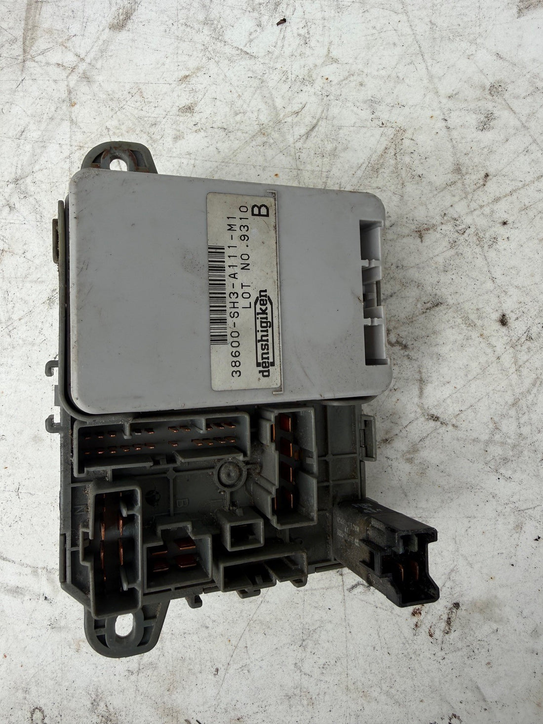 1989-1990 Honda CRX SI Fuse Box Interior