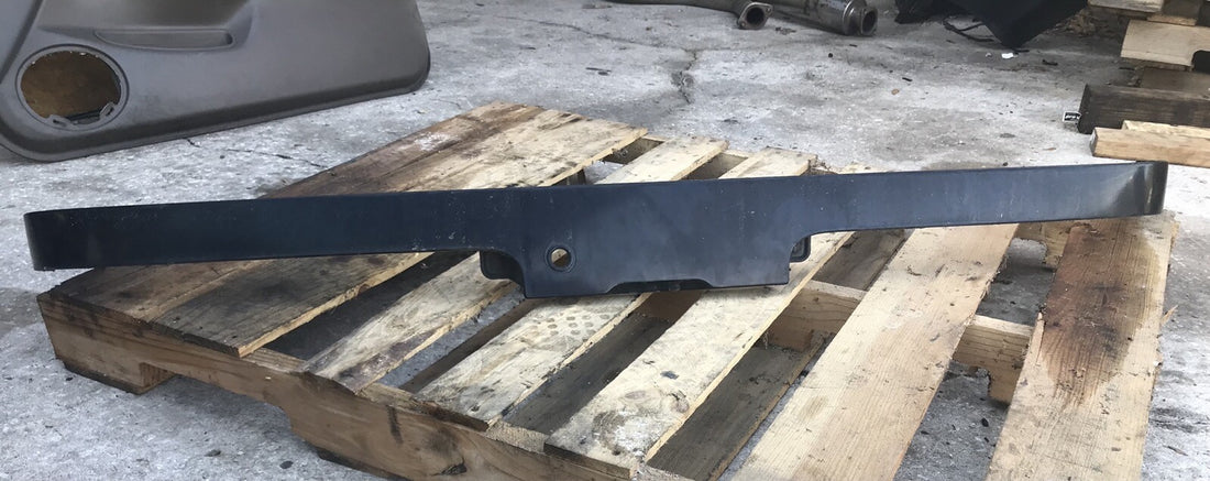 94-01 Acura Integra Rear Bumper Garnish