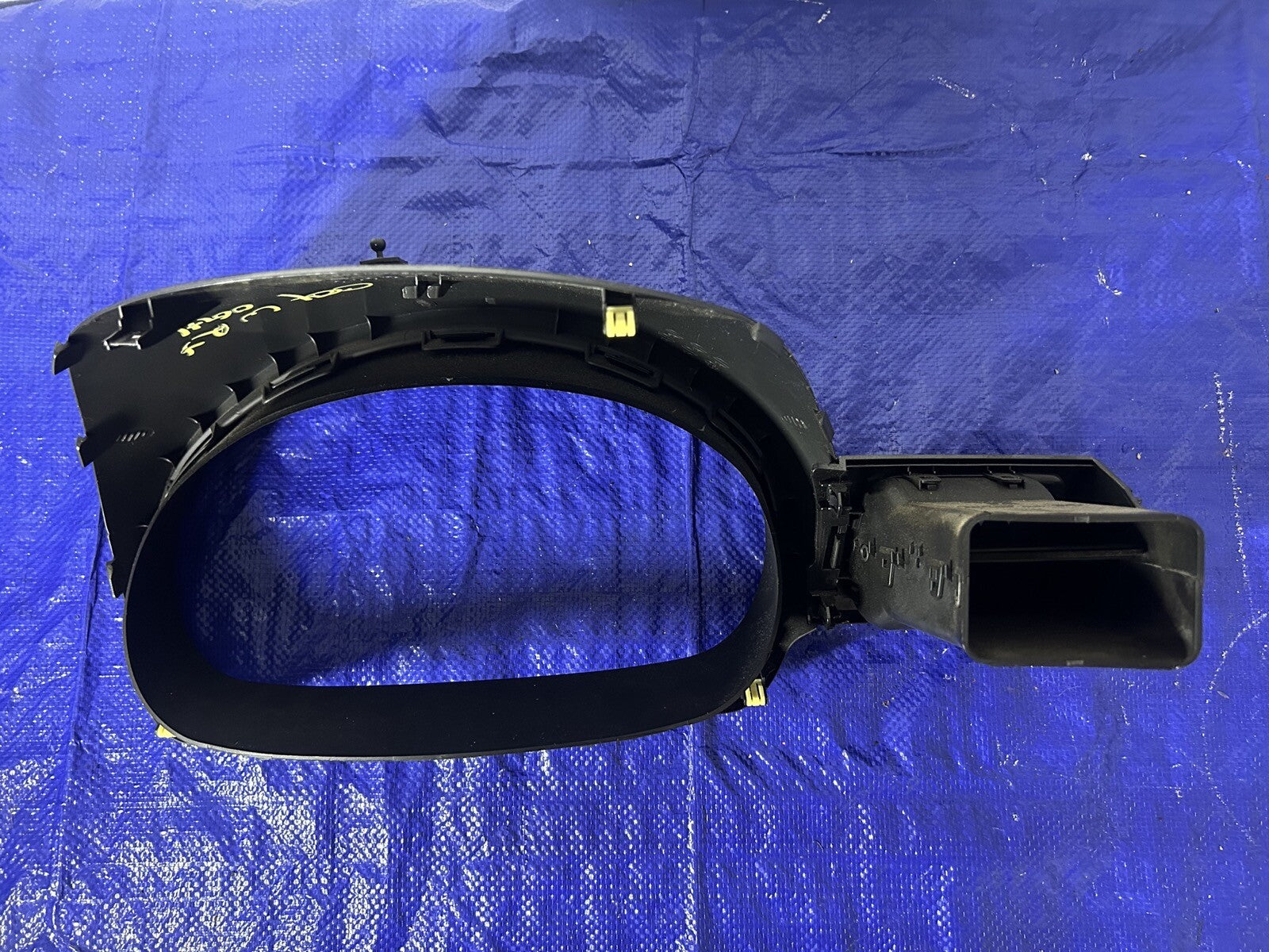 2009 Subaru WRX cluster Shroud with vent
