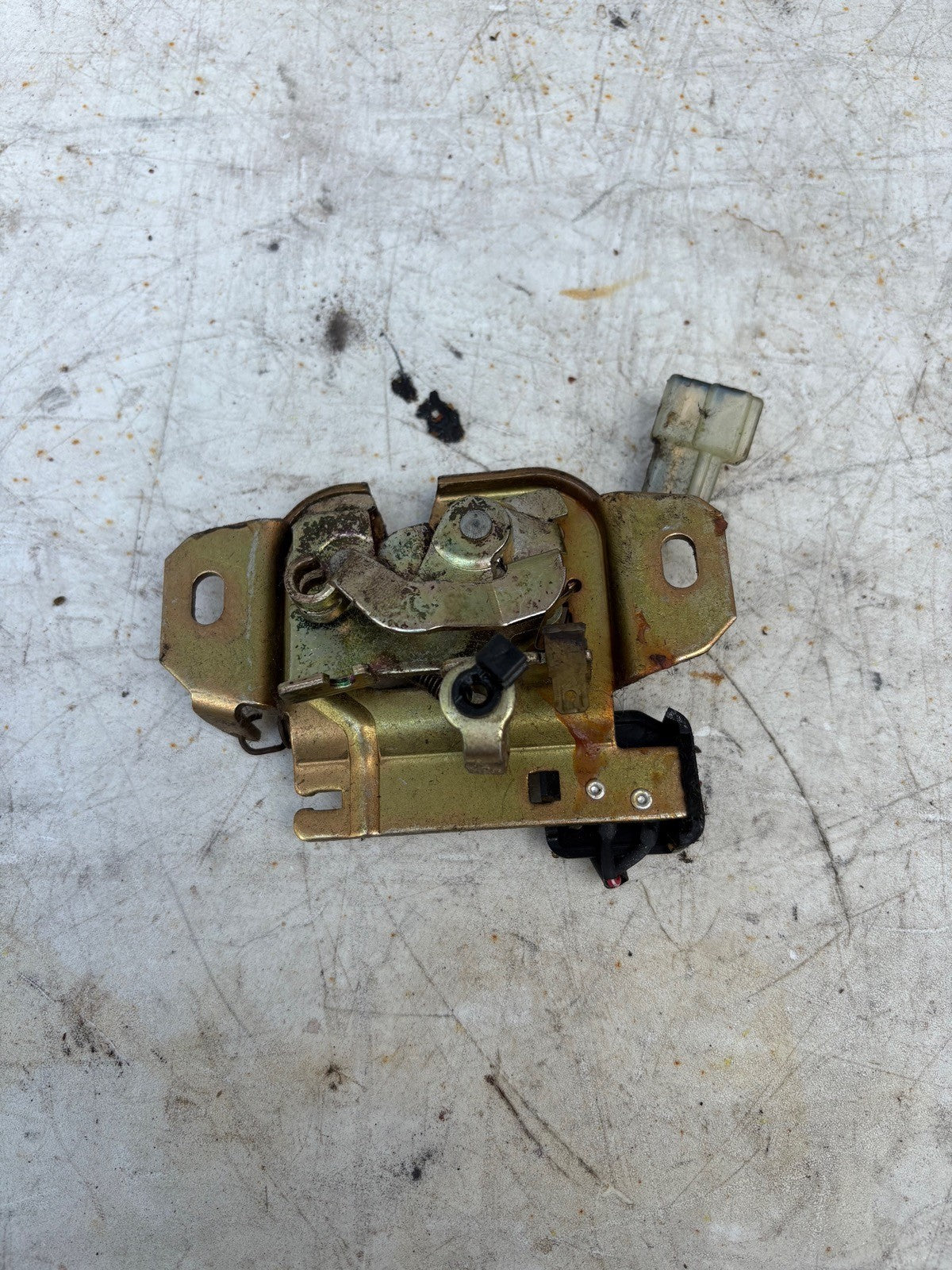 1990-1994 Eagle Talon Trunk Latch OEM 