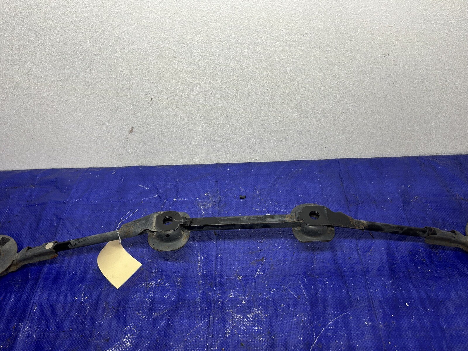 05-08 Nissan 350z rear subframe brace