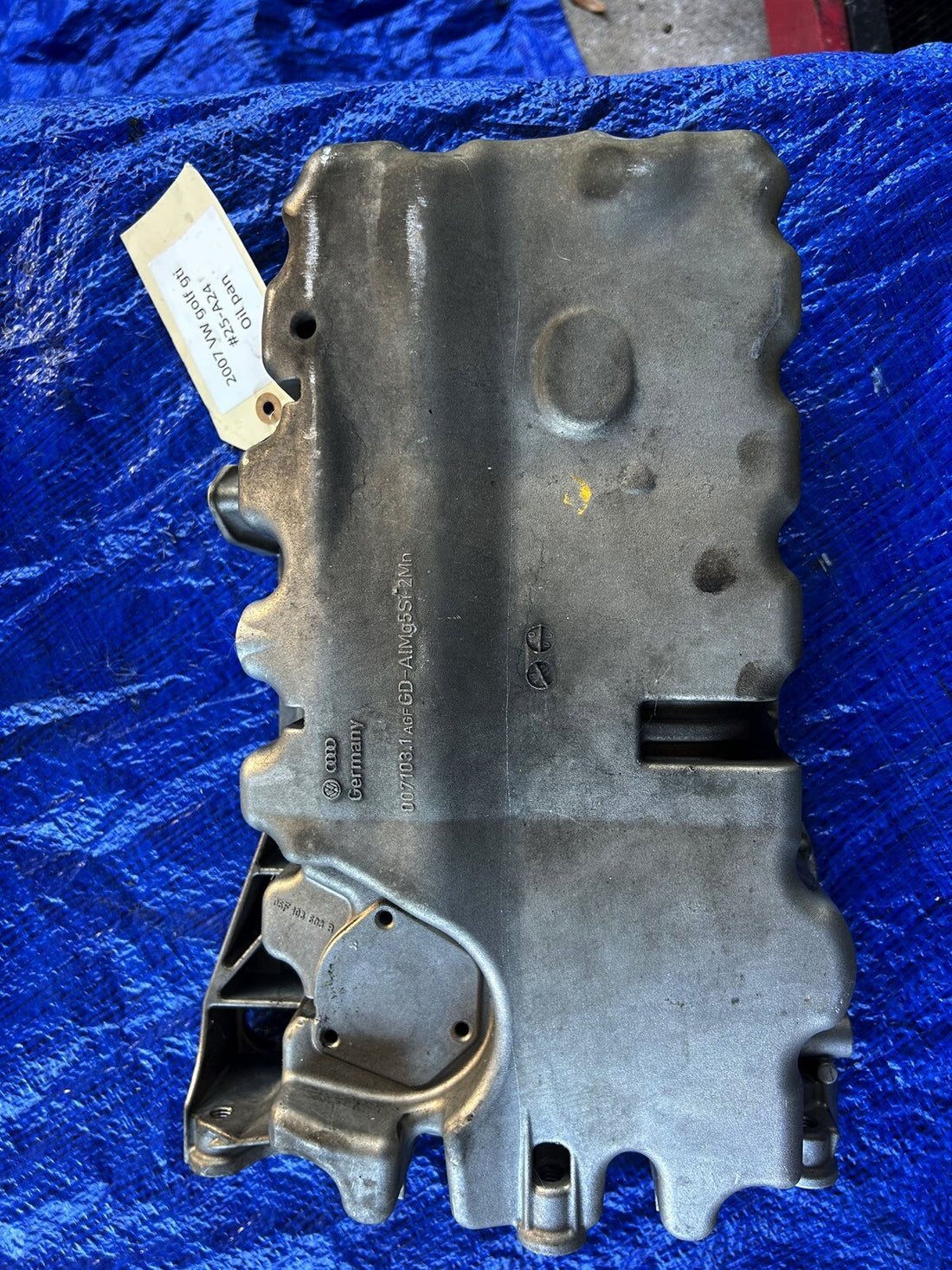 07 VW GTI 2.0T Oil Pan 