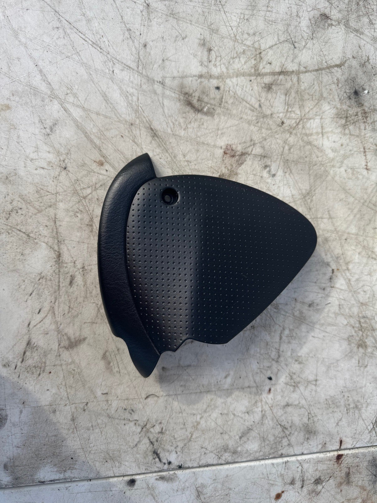 2000-2004 Honda S2000 Knee pad panel  (black)