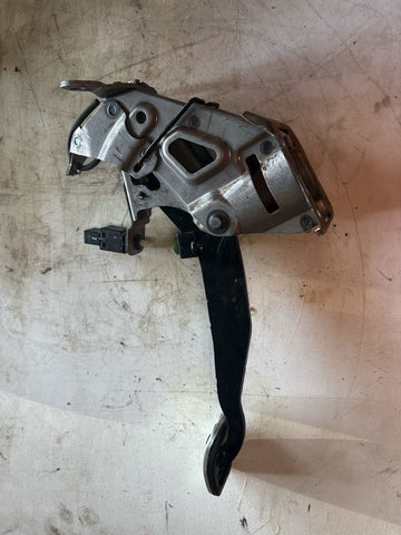 2004-2006 Mazda Rx8 Brake Pedal 