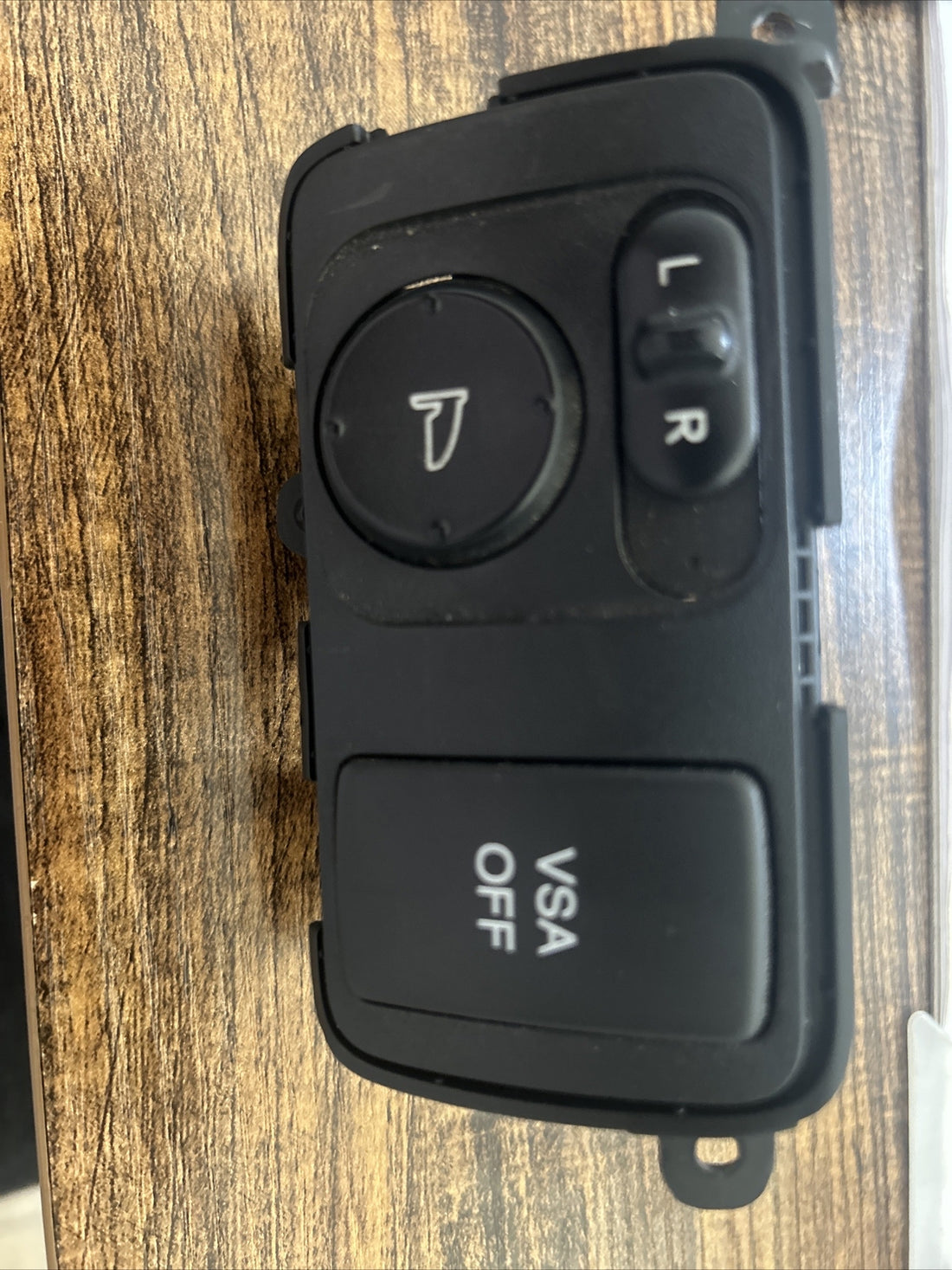 Door Mirror Switch WVE 1S10253 Traction Control Switch