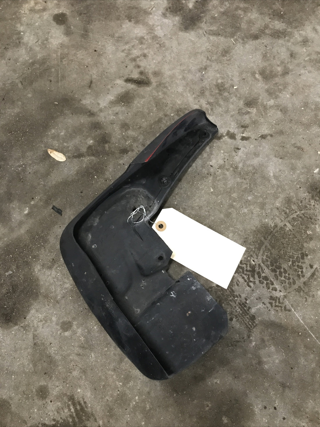 2004 Subaru Impreza WRX Wagon Front Right/Passenger Side Mud Flap