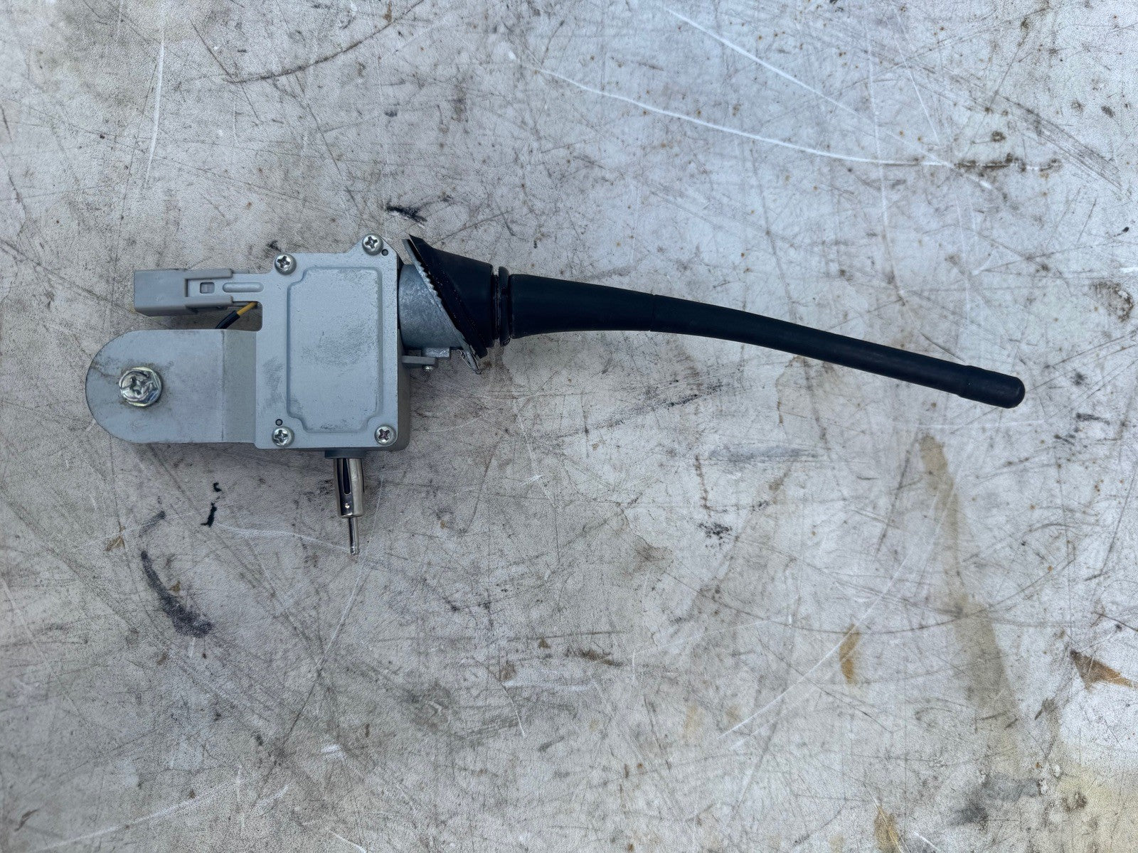 2000-2007 Honda S2000 Antenna 