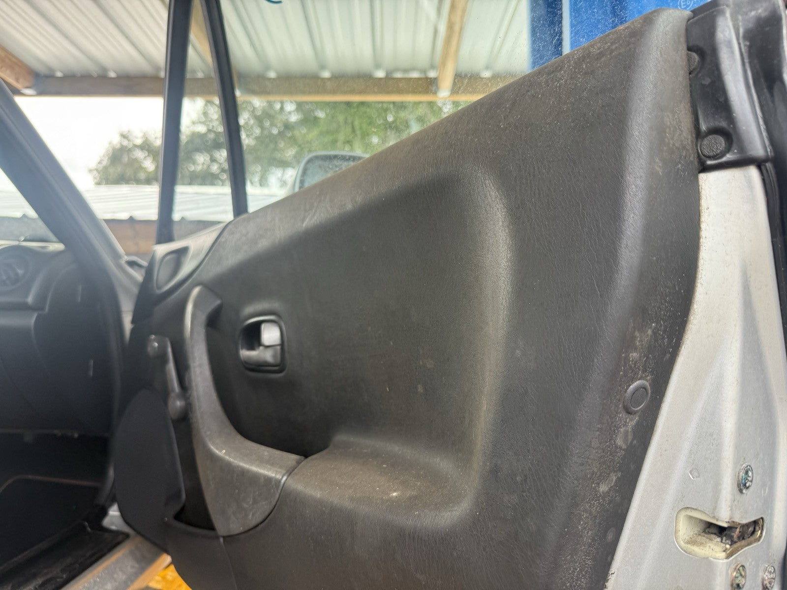 1999 Mazda Miata Passenger side door only