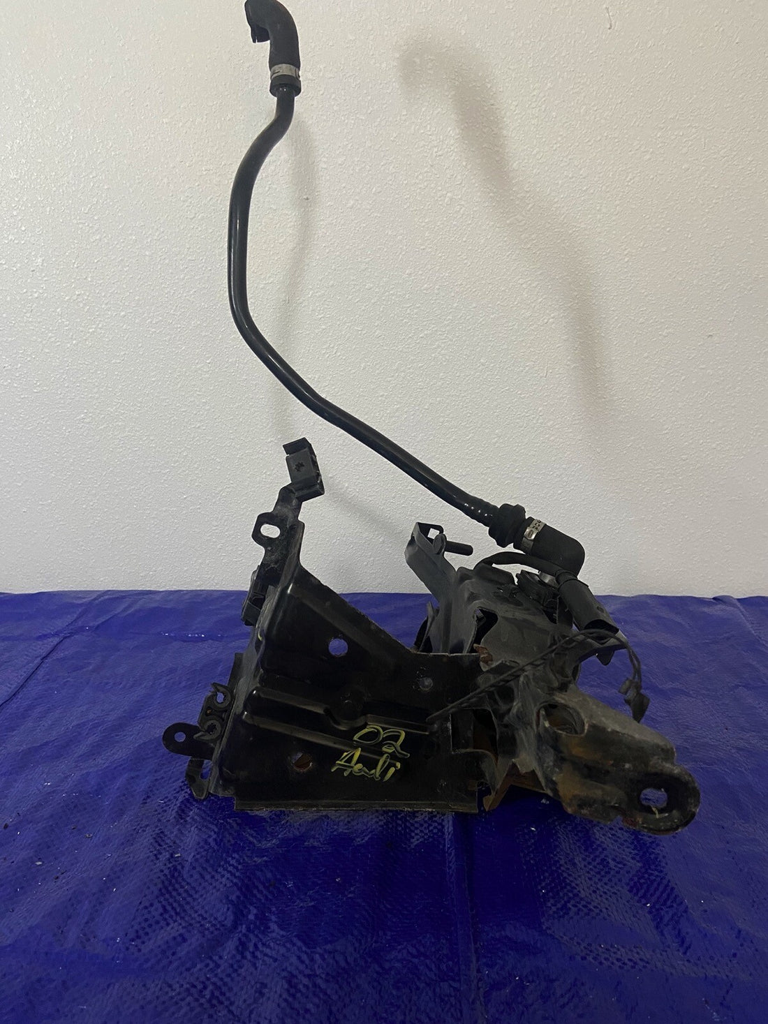 2002-04 Audi A4 ABS Bracket 
