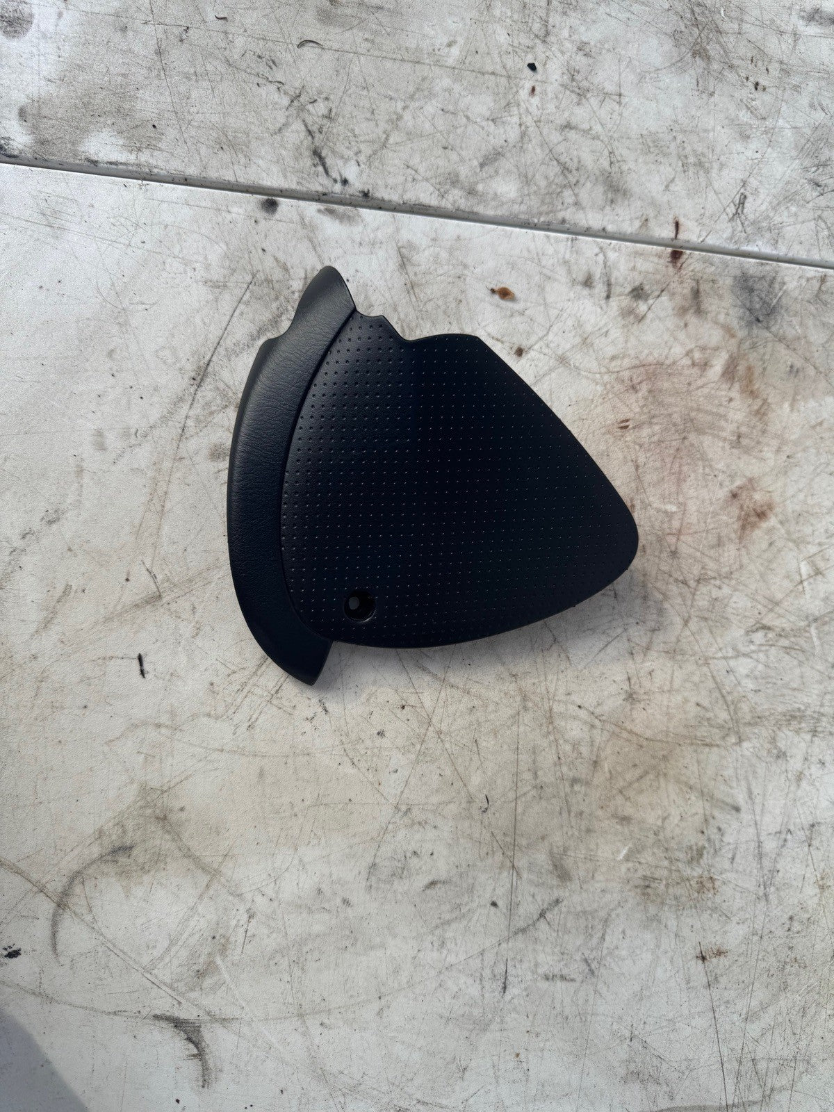 2000-2004 Honda S2000 Knee pad panel  (black)