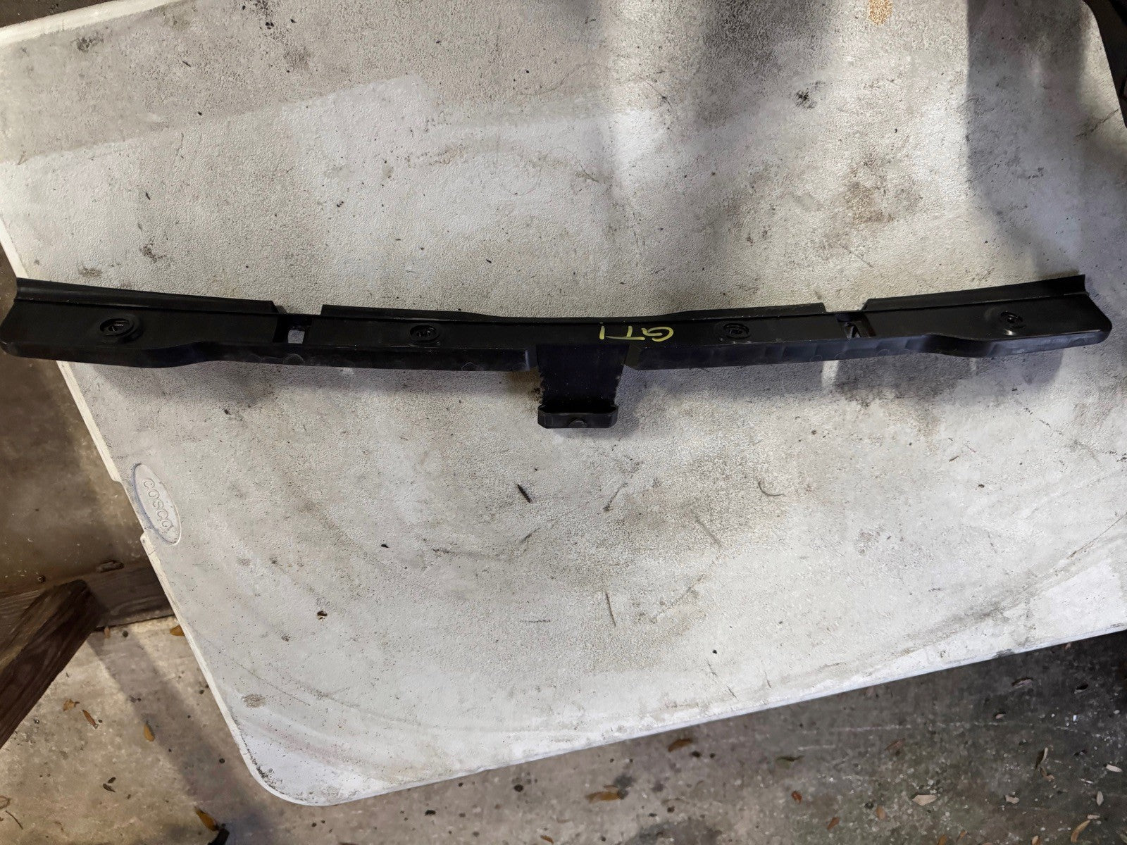 2009 VW GTI Rear bump Bracket