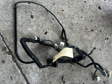 05-08 Nissan 350z Rear chassis cross harness