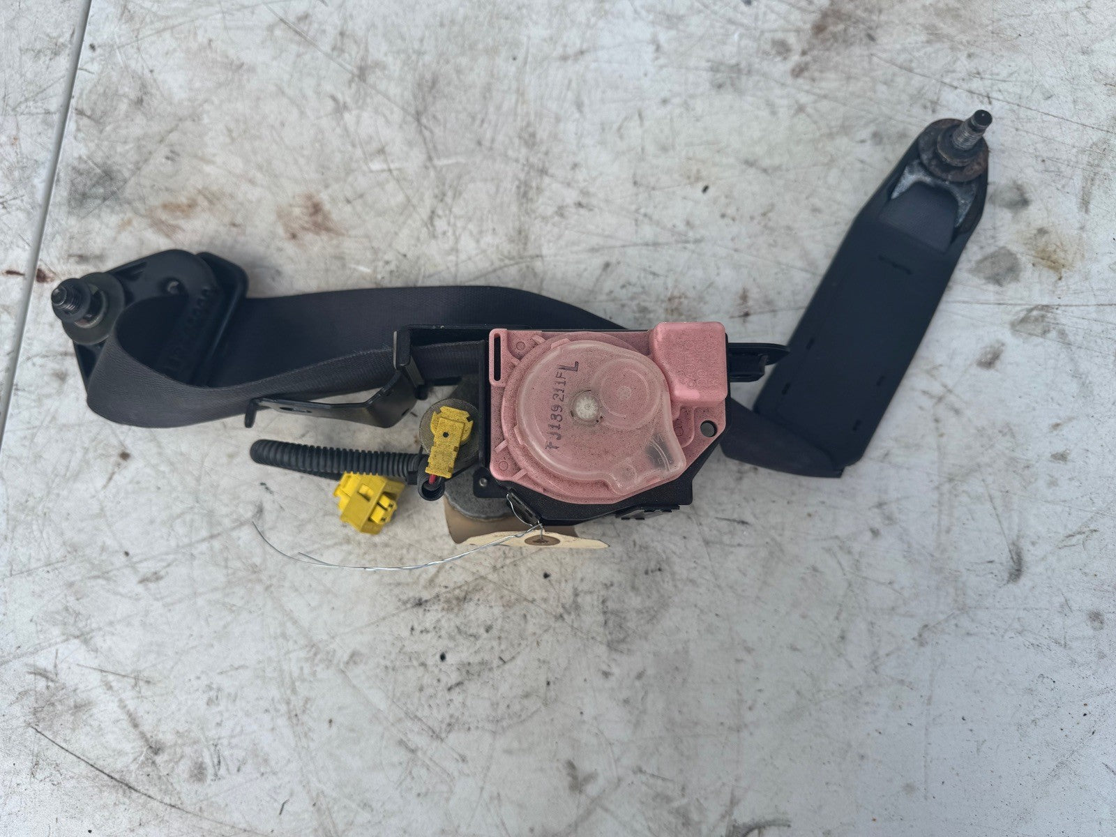 2000-2004 Honda S2000 Driver Seat belt #45-j25