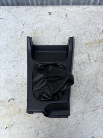 2002-2004 Subaru WRX Wagon Impreza Manual Shifter Bezel Trim Boot Black OEM 