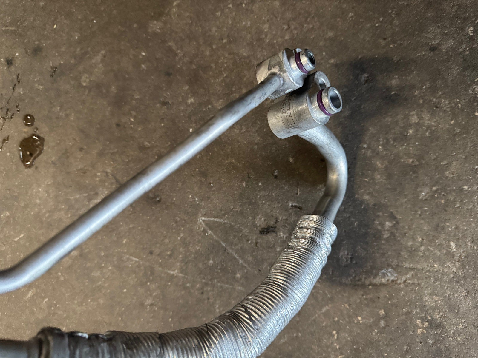 2008-2009 VW GTI AC Compressor Lines 